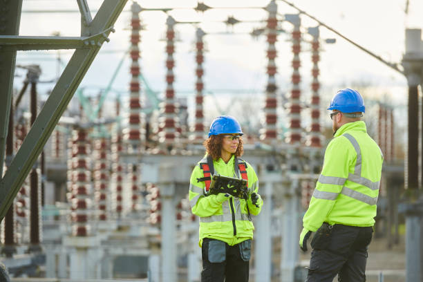 Best 24-Hour Electrician  in Dinuba, CA